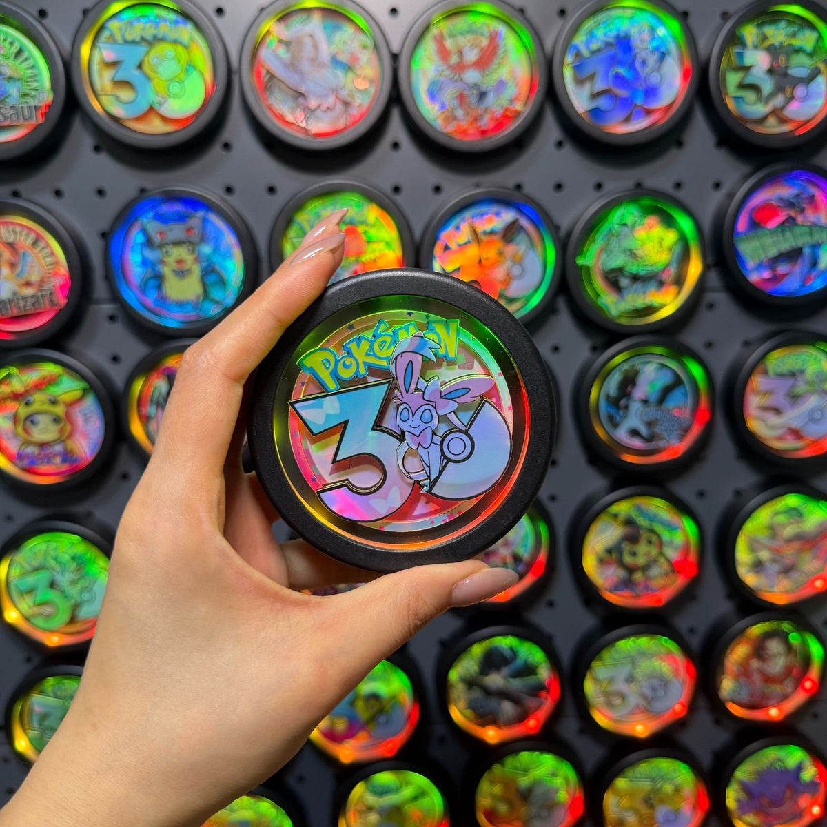 LED Light-Up 3D Paper-Cut Round Fridge Magnet | Creature Collection | 35 Styles - Style 25