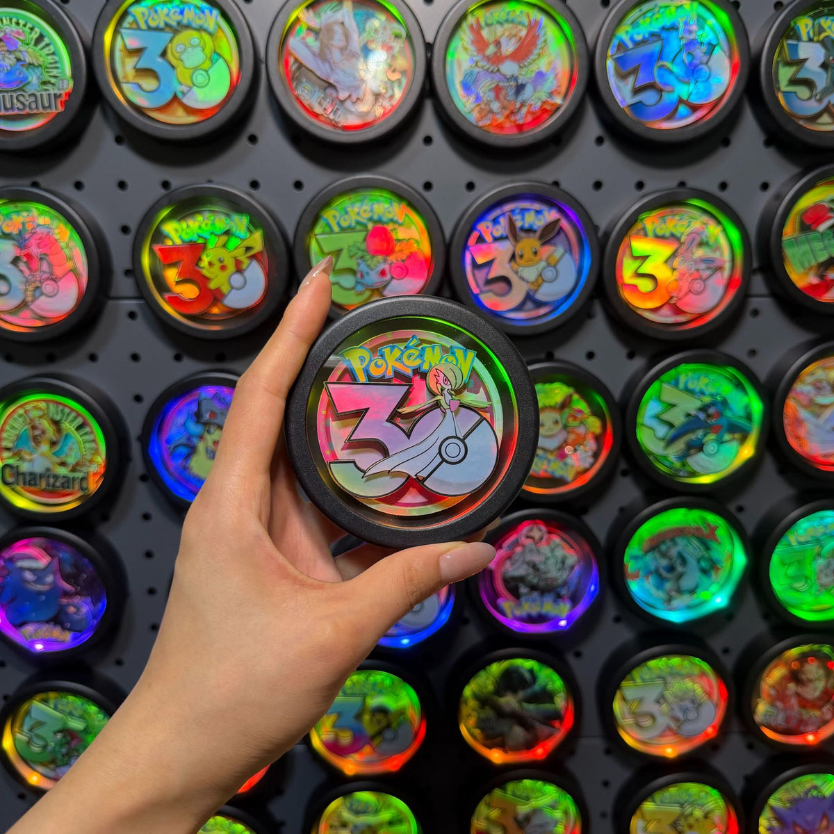 LED Light-Up 3D Paper-Cut Round Fridge Magnet | Creature Collection | 35 Styles - Style 19