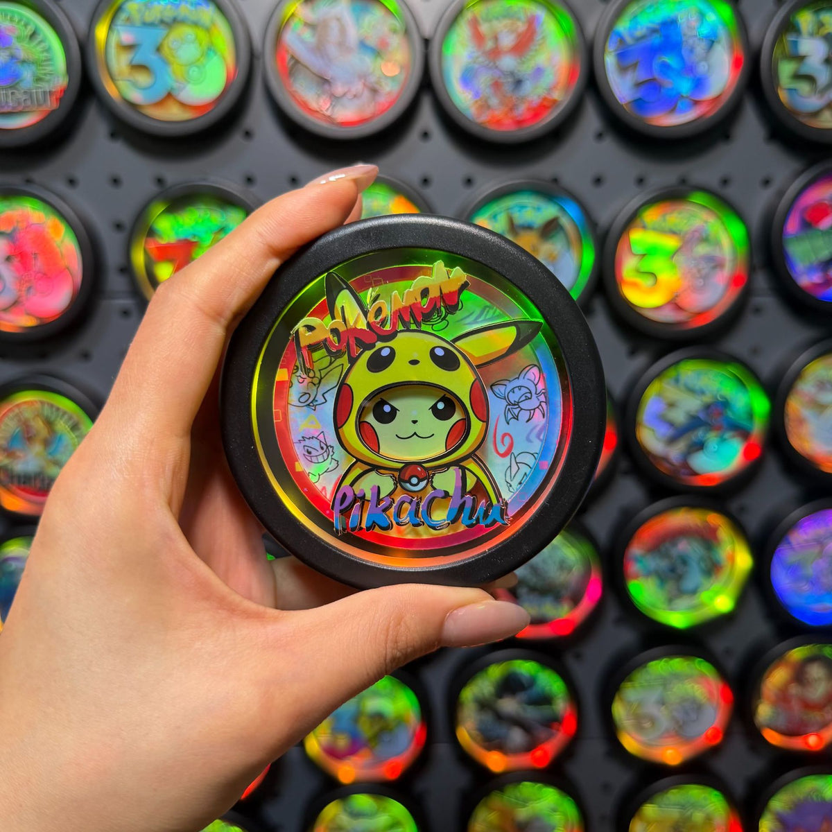 LED Light-Up 3D Paper-Cut Round Fridge Magnet | Creature Collection | 35 Styles - Style 14