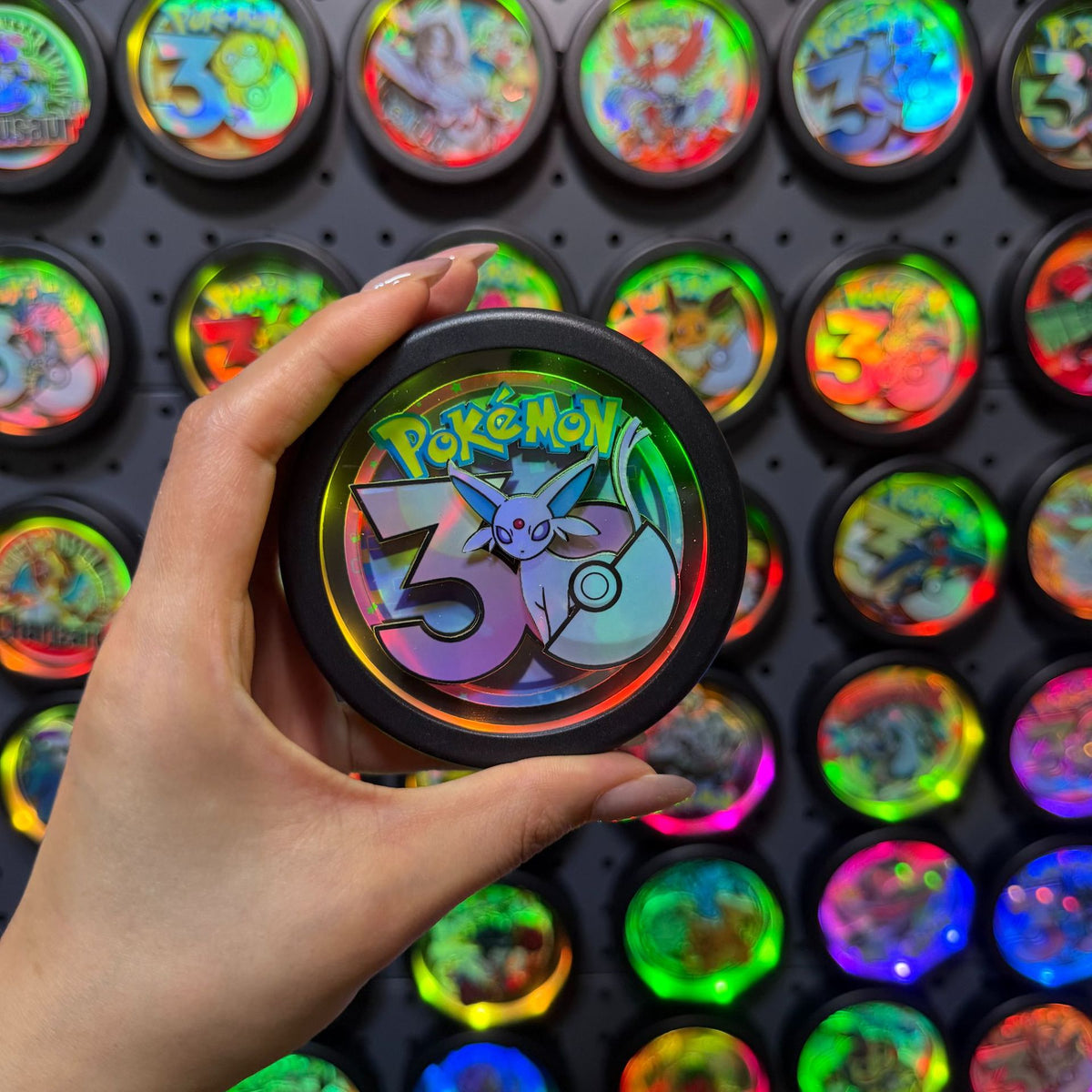 LED Light-Up 3D Paper-Cut Round Fridge Magnet | Creature Collection | 35 Styles - Style 12