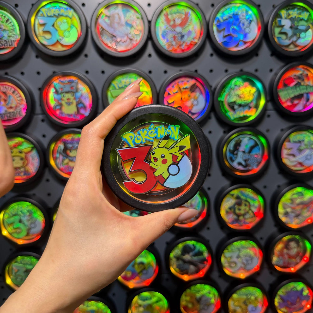 LED Light-Up 3D Paper-Cut Round Fridge Magnet | Creature Collection | 35 Styles - Style 22