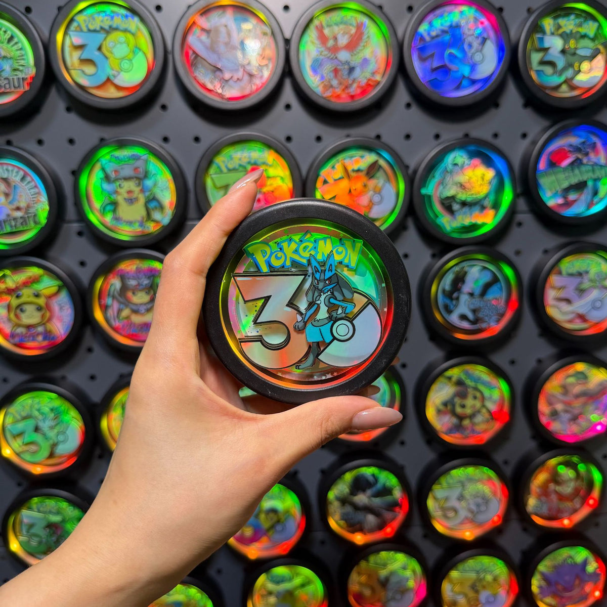 LED Light-Up 3D Paper-Cut Round Fridge Magnet | Creature Collection | 35 Styles - Style 33